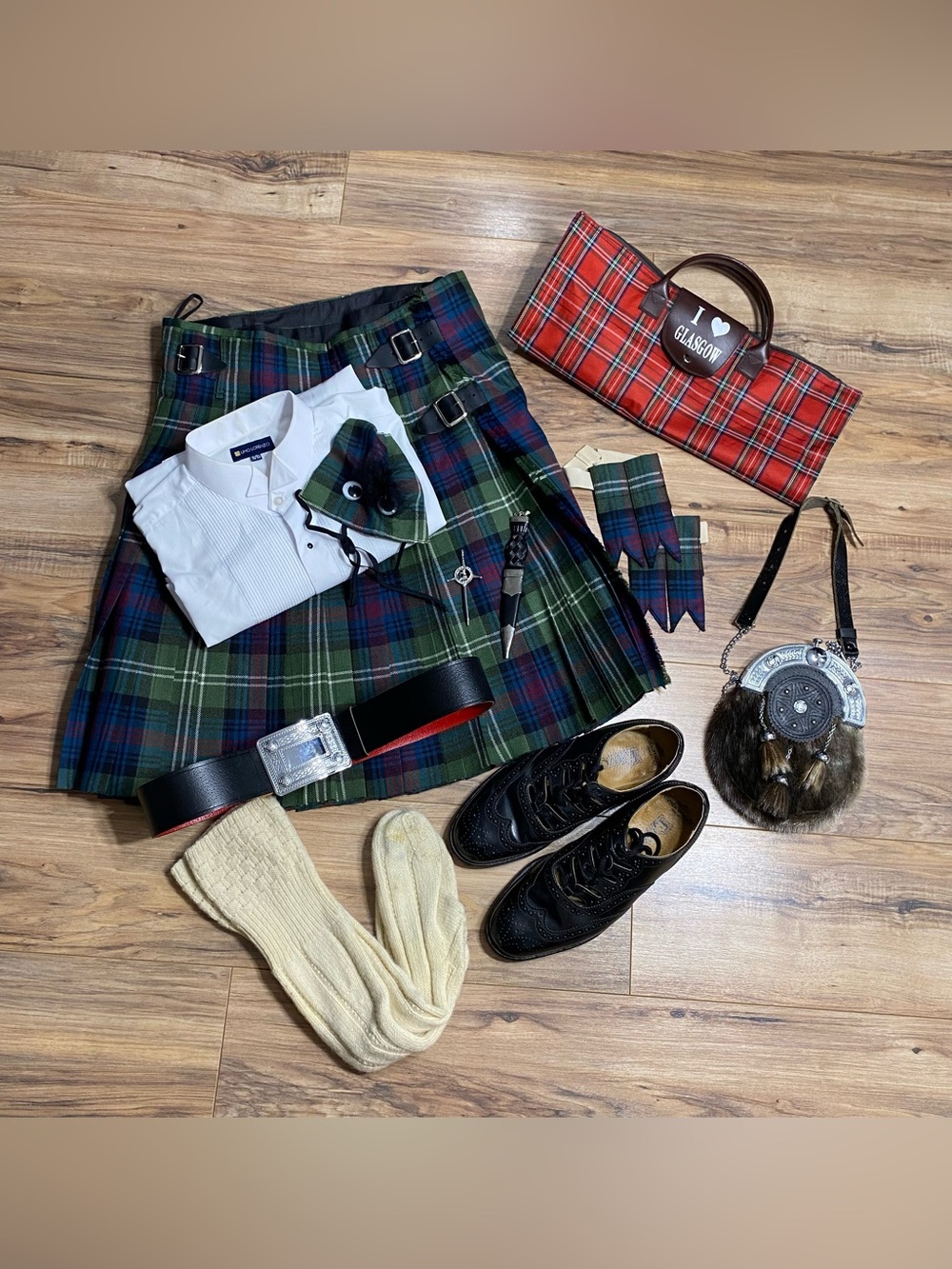 Mens Vintage Scottish McCalls Kilt, Dress Shoes, Sporon & All Accessories